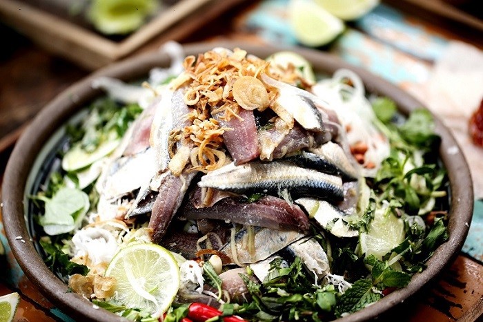 Đặc sản gỏi cá trích Phú Quốc
