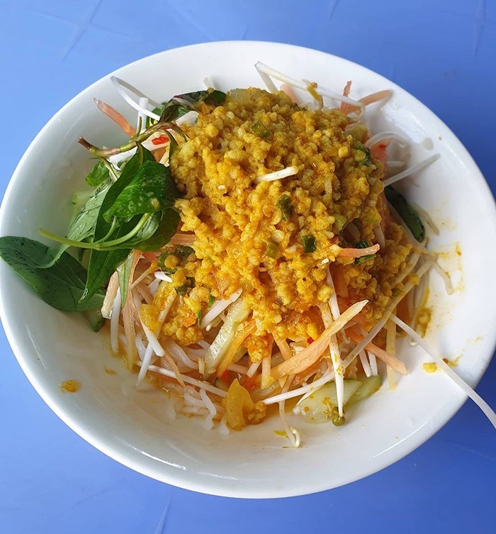 Bún kèn quán Năm Của có giá khá rẻ