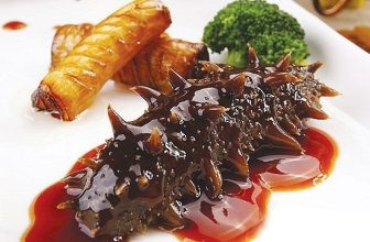 Giá hải sâm Phú Quốc dao động trong khoảng 500.000 – 2.000.000 VNĐ/kg