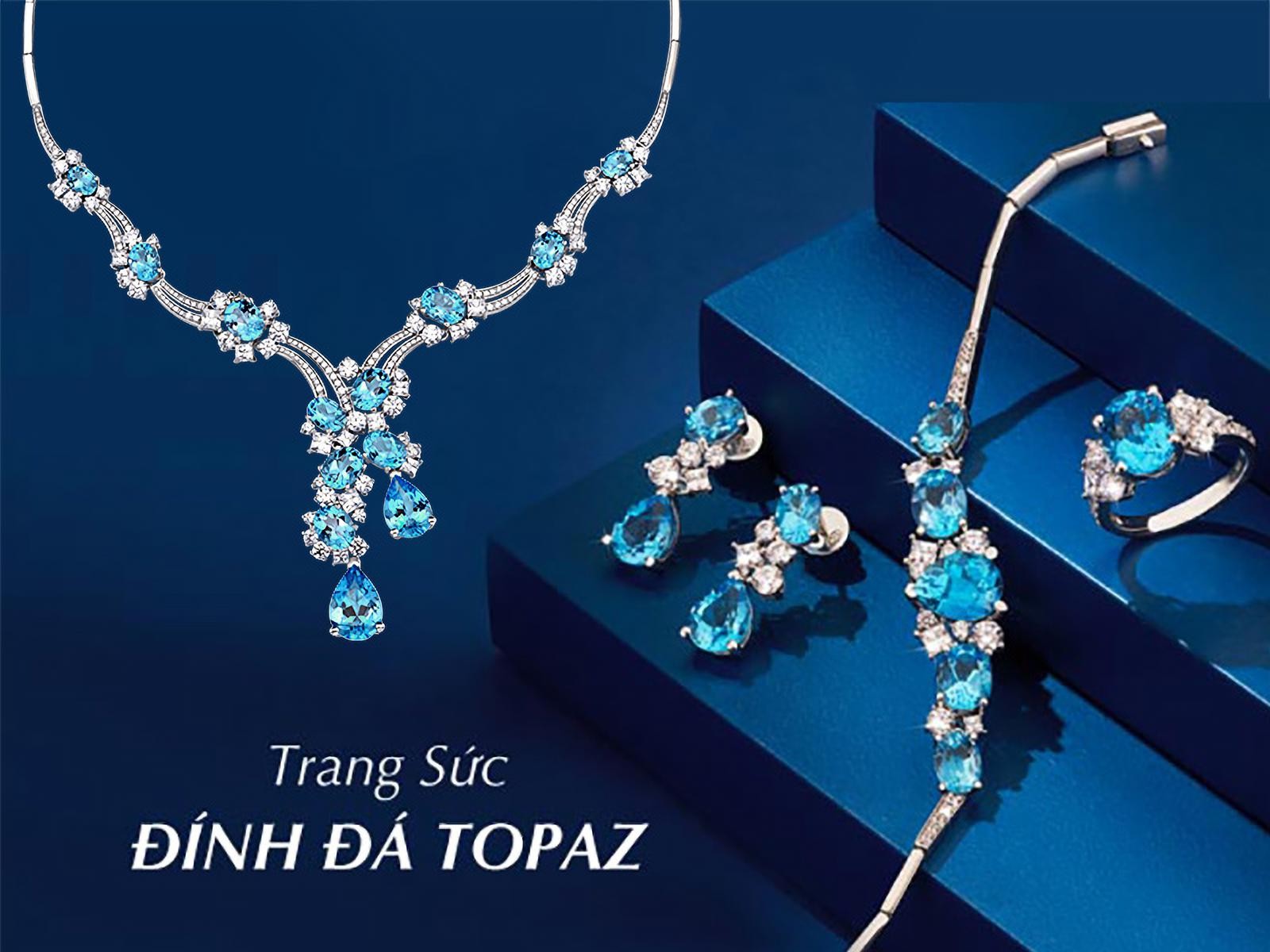 Bộ trang sức đính đá Topaz thiên nhiên màu xanh vô cùng bắt mắt, mang lại may mắn cho người mệnh Kim